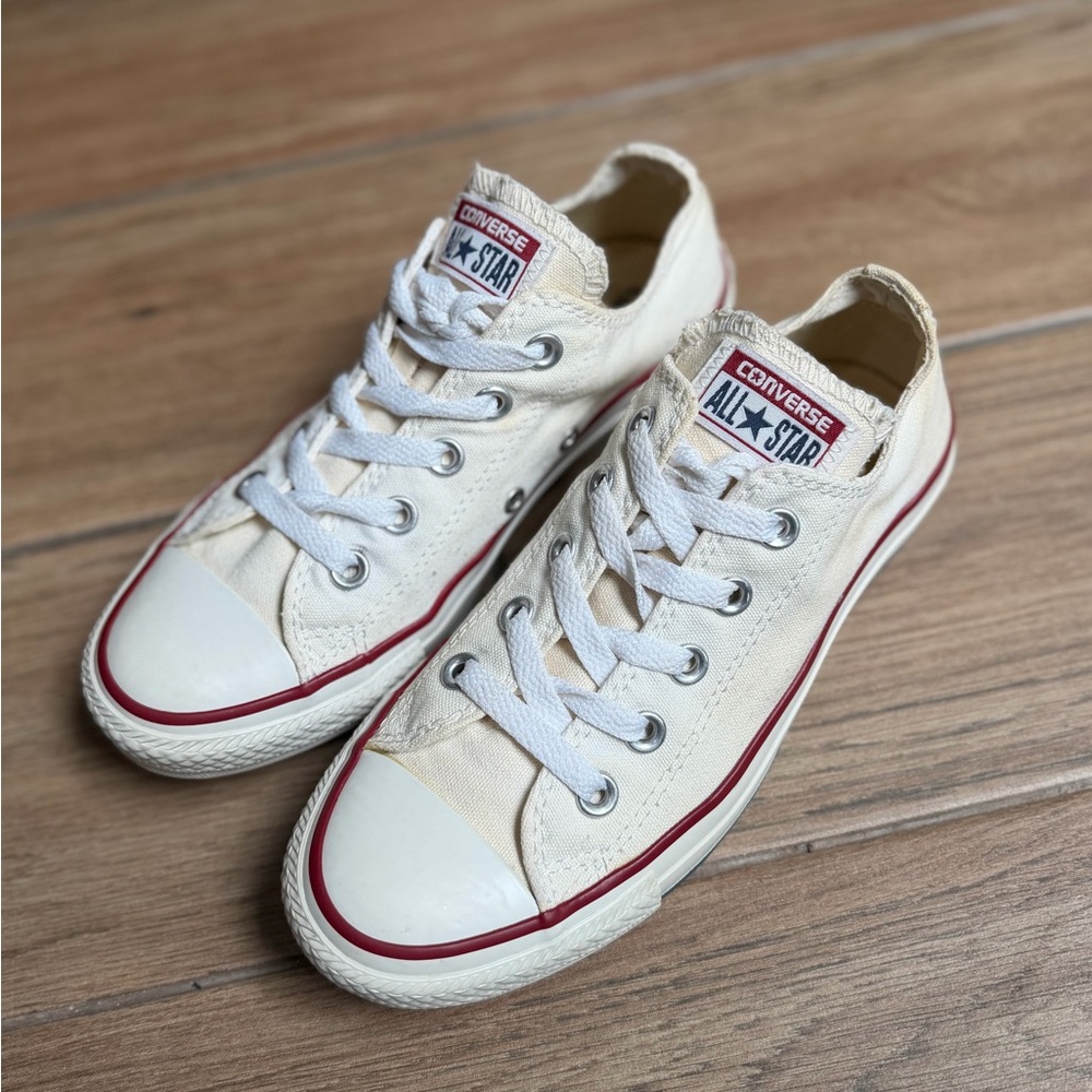 Converse Cream Low Top Sneakers with Red Trim